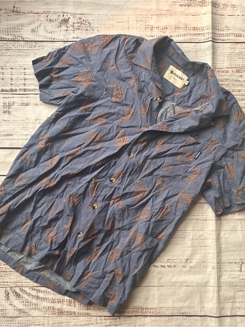 Pyknic Blue Short Sleeve Men’s Button-Up Shirt with Orange Print Size Medium